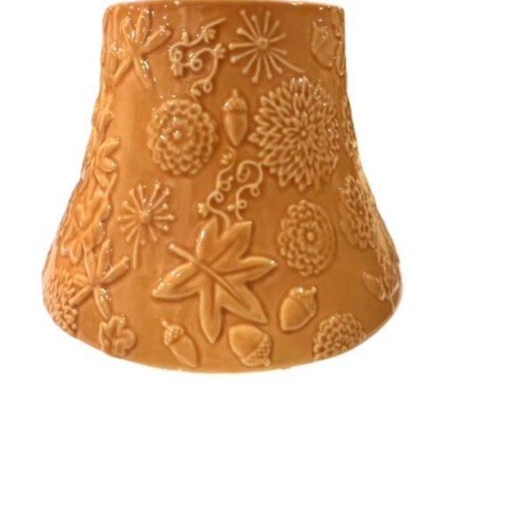 Hallmark CANDLE FALL Ceramic Shade Topper Leaves Acorns Autumn Mums THANKSGIVING - Picture 2 of 5